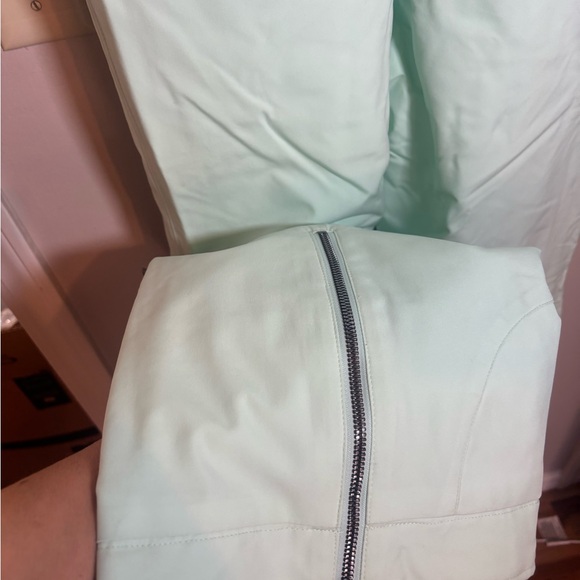 Obermeyer Winter Mint Girls Ski Bib Pants - Picture 6 of 15